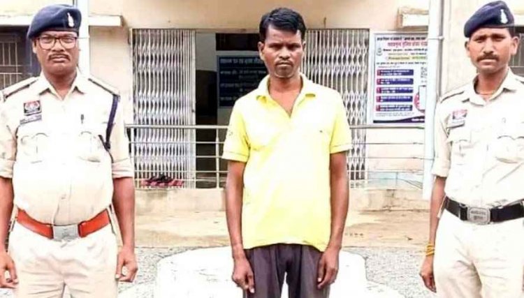 महासमुंद पुलिस की बड़ी कार्रवाई, 40.97 लाख के 3,304 कट्टा धान की अनियमितता में 6 महीने से फरार समिति प्रभारी प्रेमसिंह ध्रुव गिरफ्तार, भेजा गया जेल