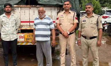 रायपुर में गौ-तस्करी का खुलासा, 10 गाय और बछड़ों से भरा माजदा वाहन जब्त, पुलिस ने दस पशुओं को किया बरामद, 2 तस्करों को गिरफ्तार कर भेजा जेल