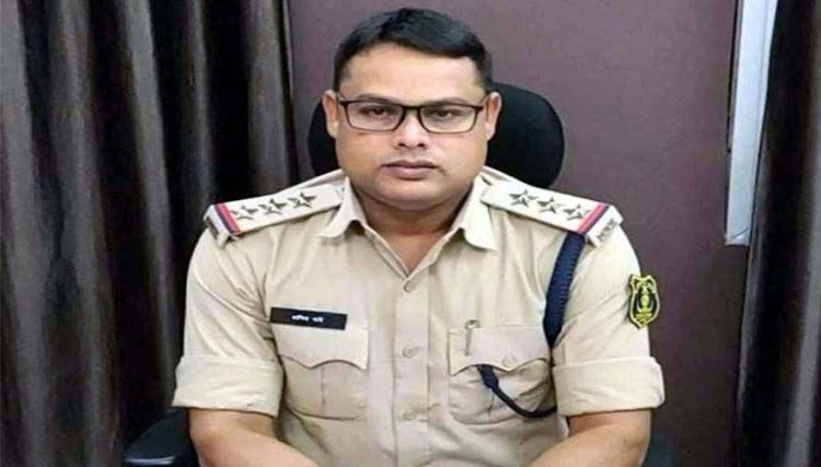 कर्मचारी के साथ युवकों ने की जमकर मारपीट, पुलिस ने नहीं लिखी रिपोर्ट, पीड़ित युवक रहस्यमय ढंग से लापता, थाने में मचा हड़कंप, थाना प्रभारी लाइन अटैच 