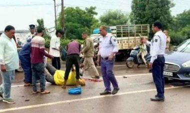 टोल प्लाजा के पास सड़क हादसे में रेलवे कर्मचारी की मौत, अज्ञात वाहन ने बाइक को मारी टक्कर, दुसरा घायल, अस्पताल में भर्ती, पुलिस खंगाल रही CCTV