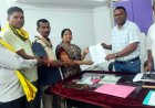 शिक्षकों की प्रतिनियुक्ति पर ग्रामीणों में जमकर आक्रोश, 75 स्कूल एक टीचर के भरोसे, 6 शिक्षक विहीन, लाटापारा हाई स्कूल में 49 बच्चों की पढ़ाई प्रभावित